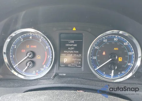 2018 Toyota Corolla Le from USA, damaged, VIN 2T1BURHE1JC108328